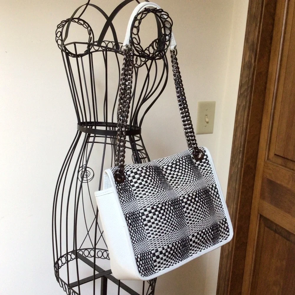 NWOTGS UNICA! FIRENZE ITALY WOVEN LEATHER BICOLOR CROSSBODY CHAIN STRAP BAG - Picture 6 of 12